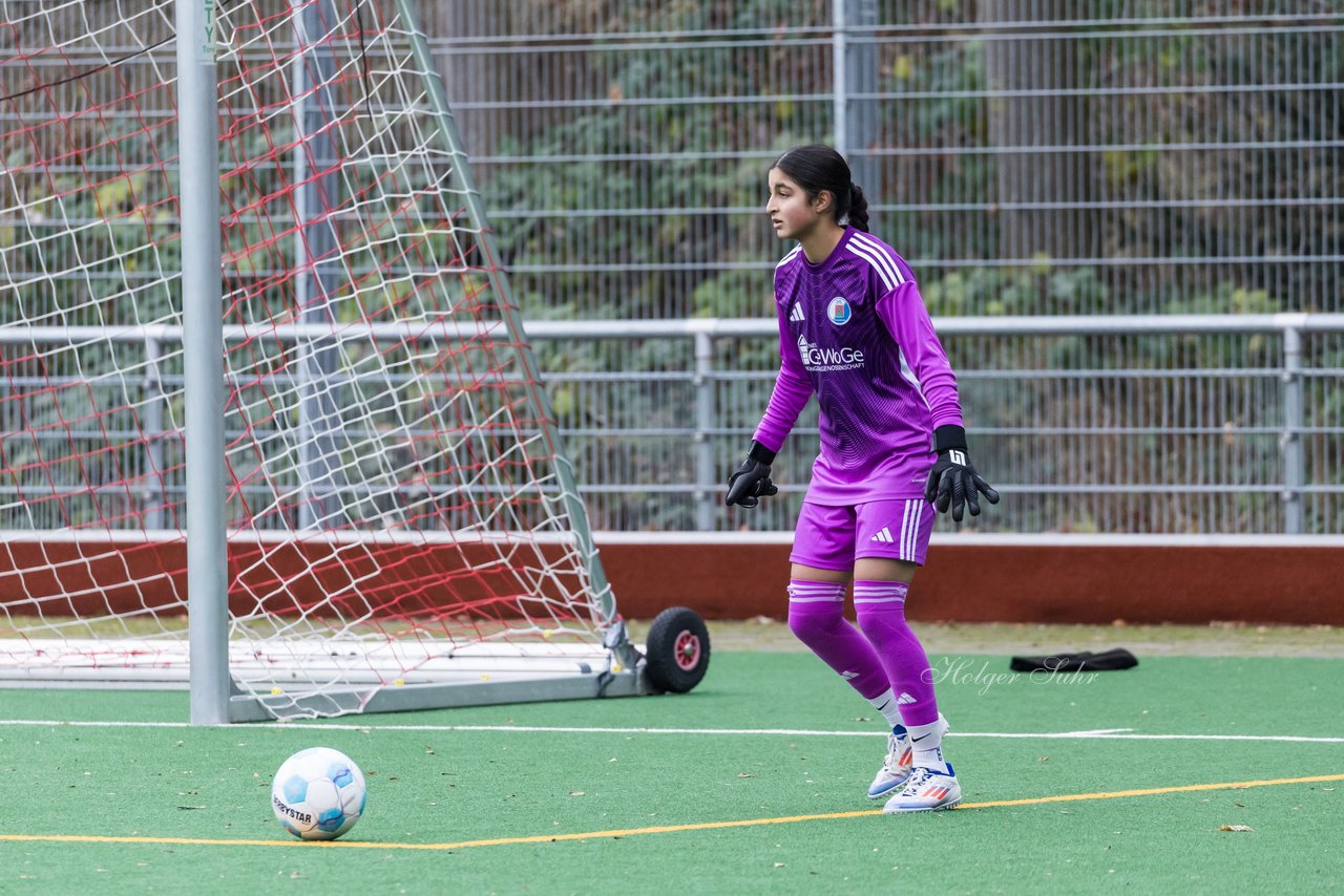 Bild 67 - F VfL Pinneberg - USC Paloma : Ergebnis: 1:4